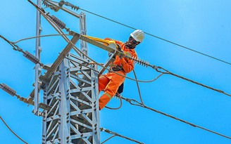 PC Đắk Lắk khẩn trương sửa chữa, bảo dưỡng, đảm bảo cung ứng điện mùa nắng nóng