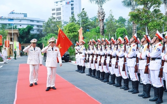 Trường ĐH Cảnh sát nhân dân nhận danh hiệu Anh hùng Lực lượng vũ trang nhân dân