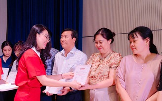 Giáo viên học cách xử lý khủng hoảng, hỗ trợ tâm lý cho học sinh