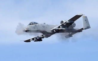 Mỹ điều thêm gần 20 cường kích A-10 để tấn công tàu Iran