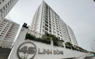 Niềm vui vỡ òa của cư dân chung cư sau hơn 10 năm nhận nhà