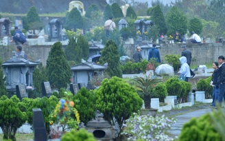 Tiết Thanh minh: Vì sao người Việt chỉ tảo mộ, không du xuân như Trung Quốc?