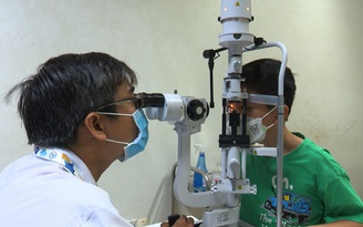 Người dân Cà Mau được khám sức khỏe định kỳ miễn phí