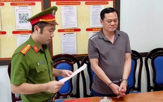 Cựu cán bộ ủy ban kiểm tra tỉnh ủy bị bắt vì lừa đảo 'chạy việc'