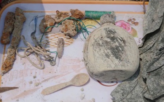 Quảng Trị: Phát hiện hài cốt liệt sĩ dưới hầm chiến đấu cùng súng tiểu liên AK