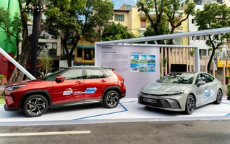 Xu hướng xe xăng lai điện chinh phục người dùng trẻ, Yaris Cross HEV chiếm ưu thế