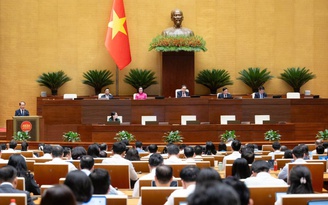 Bỏ quy định UBND cấp xã phải cung cấp 'thông tin do mình nhận được'