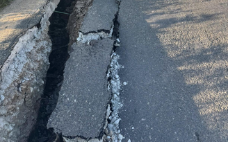 Cà Mau: Lại xảy ra sụt lún đường ở xã Cái Nước