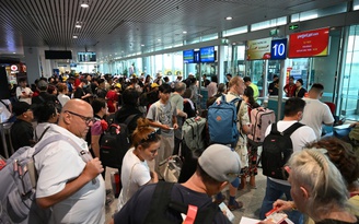 Loạt đường bay tới các thủ phủ du lịch lễ sắp khóa sổ, giá vé 'bỏng tay'