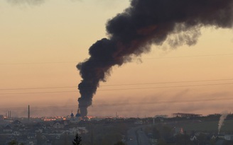 Chiến sự Ukraine ngày 1.522: Dnipro hứng đòn không kích lớn, ông Zelensky mở rộng đối tác