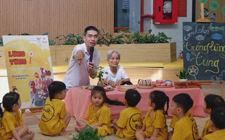 Người trẻ giữ hồn xưa: Mở workshop cho trống lùng tùng