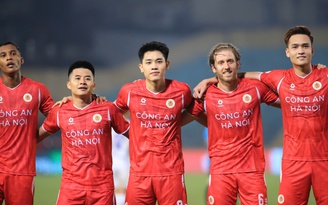 Đình Bắc ghi bàn như… máy, HLV Kim sớm định hình hàng công đội tuyển Việt Nam