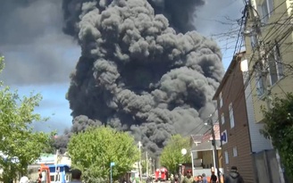Chiến sự Ukraine ngày 1.525: Thảm họa nhà máy Tuapse thêm trầm trọng, Nga cảnh báo