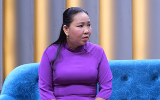 Nghệ nhân đờn ca tài tử bế tắc trong hôn nhân vì mẹ chồng muốn giữ tiền