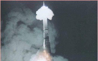 Cuộc đua lên mặt trăng: Liên Xô về nhì và thuyết âm mưu bao trùm Mỹ