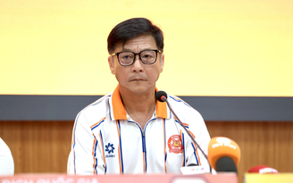 CLB Công an TP.HCM thua sốc Thanh Hóa 0-4, HLV Lê Huỳnh Đức nói gì?