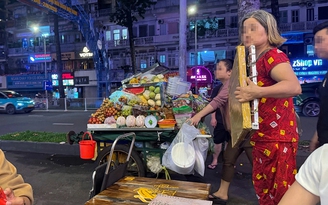 Du khách vẫn khổ vì ăn xin, hàng rong