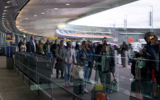 Mỹ có thể ngừng xử lý quy trình với khách quốc tế ở một số sân bay chính?