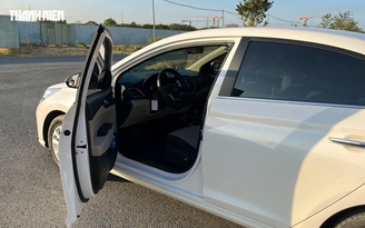 Ô tô đỗ dưới trời nắng gắt ảnh hưởng thế nào đến nội thất xe?