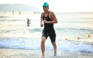 Nguyễn Thị Ánh Viên gây chú ý tại IRONMAN Đà Nẵng