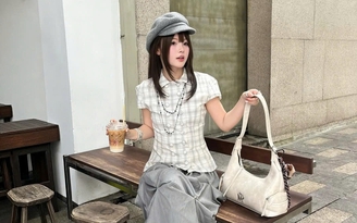 Làm mới tủ đồ bằng sự giao thoa giữa sắc trắng và xám