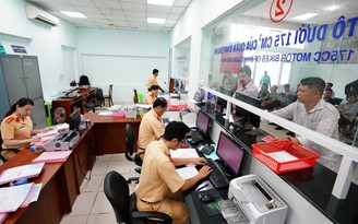 Đề xuất trưởng công an xã được quyền phạt 8 lỗi về đăng ký xe