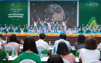 Học sinh tiểu học thi làm video clip lan tỏa lối sống xanh và năng động
