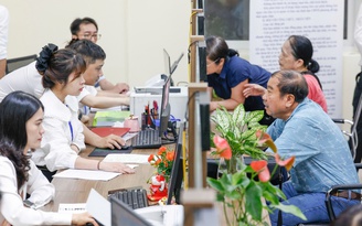 Phiền hà khi làm thủ tục hành chính tăng nhẹ ở nhiều địa phương