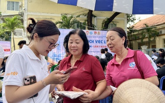 TP.HCM: Việc làm lao động phổ thông lương đến 15 triệu đồng/tháng có thể đi làm ngay