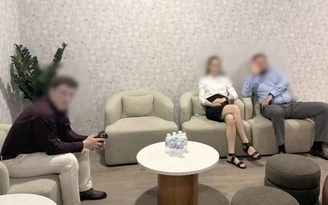 Phát hiện 20 người nước ngoài vi phạm xuất nhập cảnh tại cửa hàng ở Nha Trang