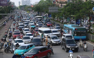 Hà Nội dự kiến hạn chế lưu thông xe cá nhân từ năm 2035