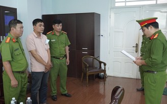 Khởi tố phó trưởng phòng 'phù phép' hồ sơ để tham ô hơn 5 tỉ đồng
