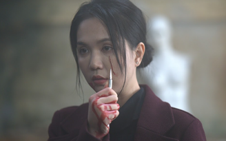 Vì sao phim có Ngọc Trinh đóng chính 'lép vế' ở phòng vé?