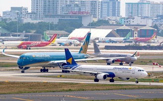 Lo đường bộ, đường sắt cao tốc sẽ 'hốt hết' khách của sân bay?