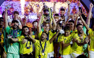 Ronaldo chơi cực hay, cùng Al Nassr vô địch Saudi Pro League