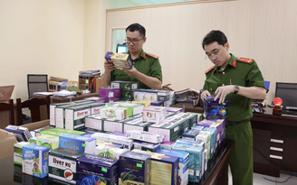 54 lô thực phẩm chức năng giả 'bổ gan, bổ phế'