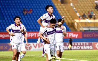 Lịch thi đấu V-League cực nóng hôm nay: Becamex TP.HCM sẽ rớt hạng nếu không thắng nổi SLNA
