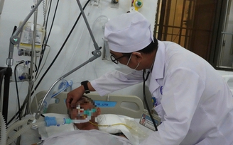 Cà Mau: Nhậu liên tục 11 tiếng, 1 người tử vong nghi do ngộ độc rượu