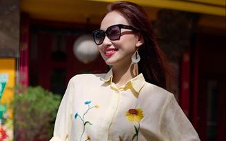 Chạm ngưỡng xa hoa với trang phục thêu hoa tỉ mỉ