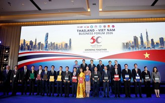 FPT ký 6 hợp tác chuyển đổi AI với tập đoàn lớn tại Thái Lan và Singapore