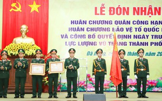Lực lượng vũ trang thành phố Đà Nẵng đón nhận Huân chương Quân công hạng nhất