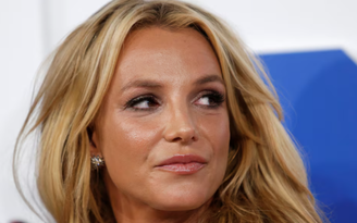 Britney Spears vướng rắc rối pháp lý vì lái xe khi say xỉn