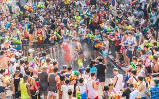 Thái Lan 'sốc' sau loạt sự cố du khách quan hệ tình dục nơi công cộng