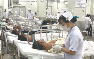 Tin vui cho bác sĩ, nhân viên y tế: Đề xuất tăng phụ cấp, cao nhất 100%