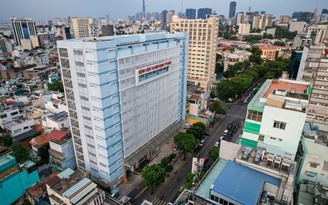 Xóa quá tải bệnh viện bằng trụ sở dôi dư