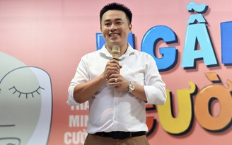 ‘Ngẫm cười’ của Trần Minh Cường: Khi tiếng cười dần trở thành 'của hiếm’