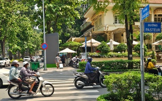 'Ma trận' biển quảng cáo ở trung tâm TP.HCM: Quyết liệt xử lý