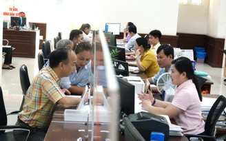 Một phường ở TP.HCM giúp dân cắt giảm 12.000 lượt giấy tờ