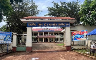 Dùng điện thoại chụp đề thi vật lý, nam sinh Gia Lai bị đình chỉ thi