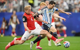 Messi nói cực sốc về quả phạt đền hỏng: 'Nhỡ lúc đó sút vào thì...'